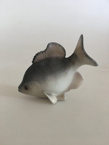Royal Copenhagen Figurine af Fisk No. 2553