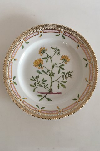 Royal Copenhagen Flora Danica Frokost tallerken No 3550