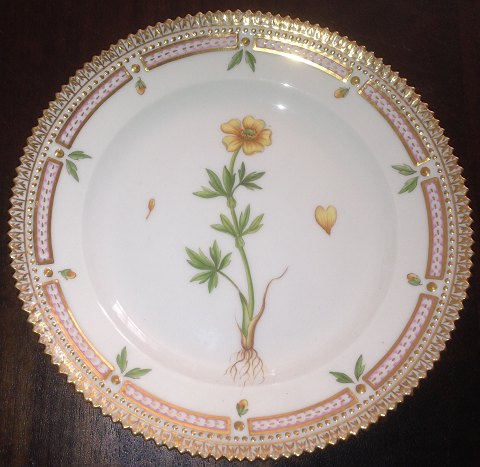 Royal Copenhagen Flora Danica Salat Tallerken No 20/3573