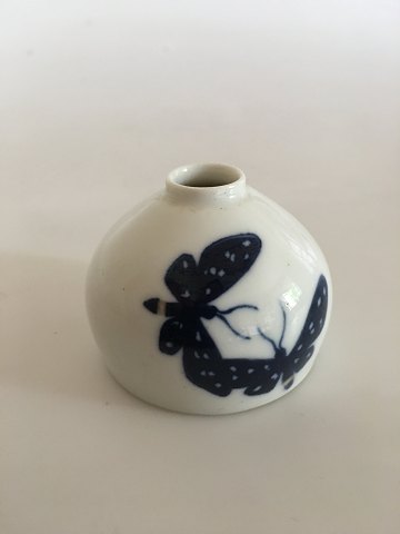 Bing & Grøndahl Art Nouveau Vase med sommerfugle No 3236/25