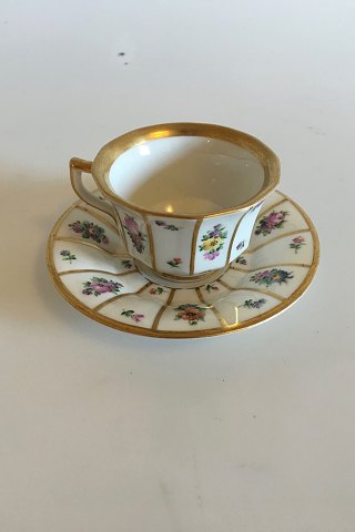 Royal Copenhagen Henriette Kaffekop og Underkop No 8562