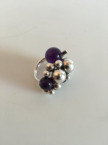 Georg Jensen Ring Oxideret Sølv med Amethyst Sten.