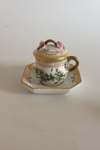 Royal Copenhagen Flora Danica Cream Kop No 3514