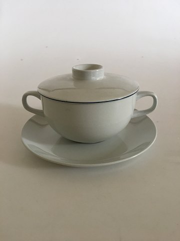 Royal Copenhagen Fajance Blåkant Bouillon Kop med Låg No 3081