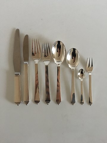 Georg Jensen Sterling Sølv Pyramide Bestik Sæt til 6 personer. 48 Dele