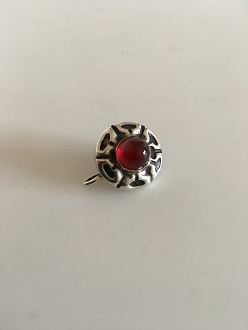 Georg Jensen Sølv Broche No 5 med Rød Sten, Tidlig