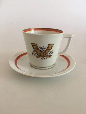 Royal Copenhagen Guldhornene med Orange Kant Kaffekop med Underkop No 883/9481