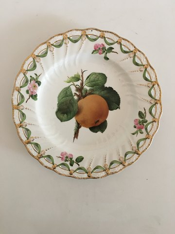 Royal Copenhagen Antik Fuld Saksisk Blomst Frugt Tallerken med Gennembrudt 
Blondekant fra omkring 1800
