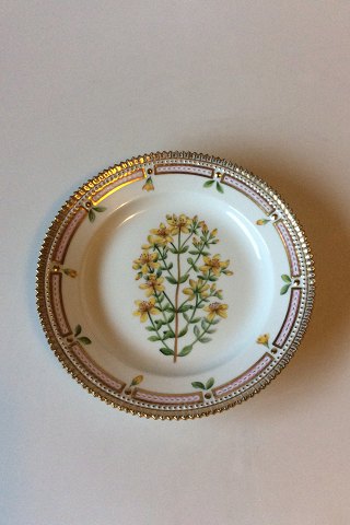 Royal Copenhagen Flora Danica Salat Tallerken no. 3573 / 621