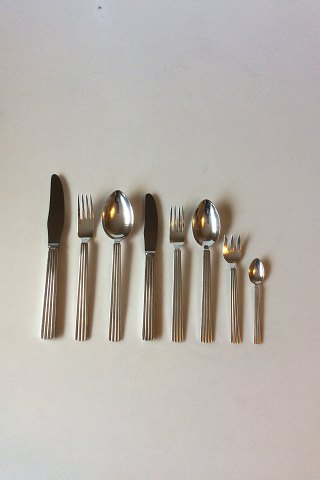 Georg Jensen Bernadotte Sterling Sølv Spise og Frokost Bestik Sæt 96 dele