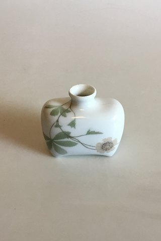 Royal Copenhagen Art Nouveau lille vase No 657/166