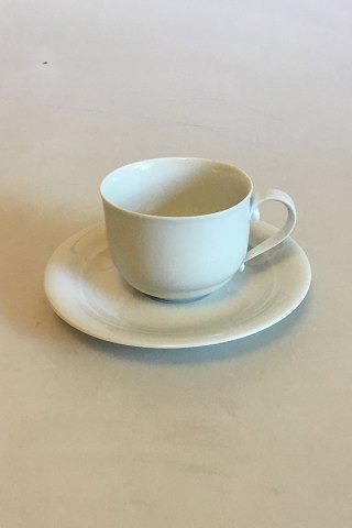 Royal Copenhagen Hvid Magnolia Kaffekop og underkop No 73