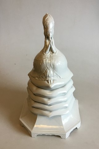 Royal Copenhagen Gerhard Henning Figur Prinsessen på Ærten No. 1238 i Blanc de 
Chine