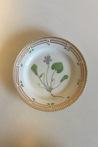 Royal Copenhagen Flora Danica Salat Tallerken No 20/3573