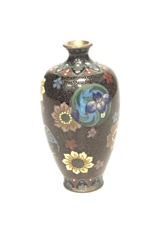 Japansk cloisonne vase.