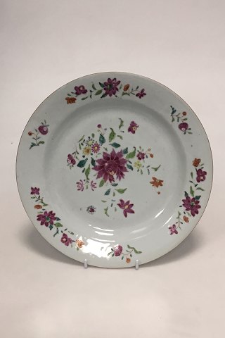 Chinese porcelain Qianlong plate.