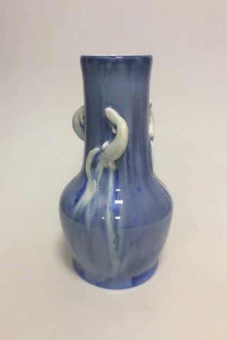 Royal Copenhagen Krystal Glasur vase af Valdemar Engelhardt med 3 Salamander no 
B533