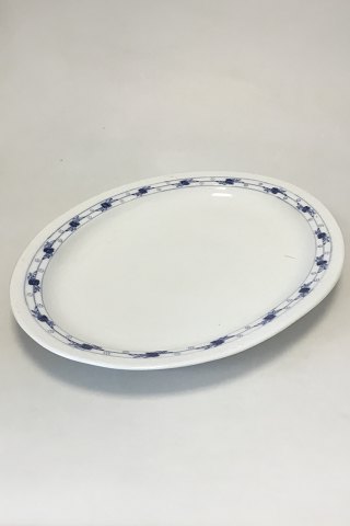 Royal Copenhagen Rosenknop Ovalt fad No 8020