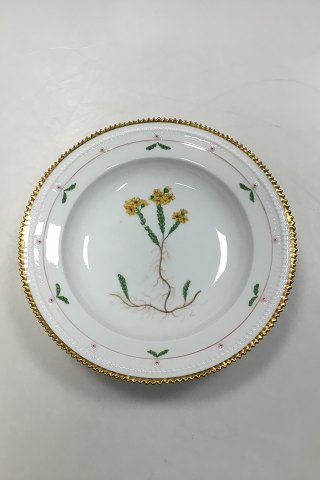 Royal Copenhagen Flora Danica let 
Dyb Tallerken No735/3546