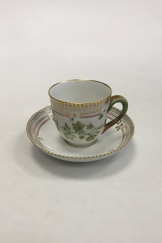 Royal Copenhagen Flora Danica Kaffekop og Underkop No 20/3597