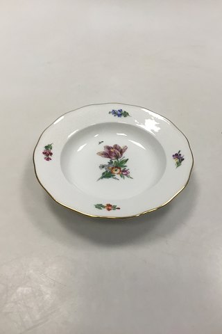 Royal Copenhagen Saksisk Blomst Let Bicelle Lille Dyb Tallerken No 493/2027