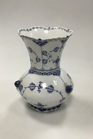 Royal Copenhagen Musselmalet Helblonde Vase med snegle No 1197