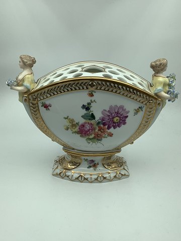 Royal Copenhagen Fuld Saksisk Blomst Bouquetière No. 1572