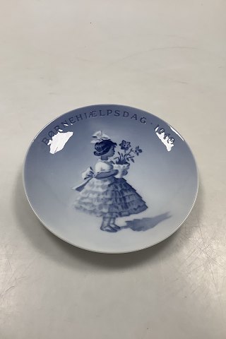 Royal Copenhagen Childrens Help Day plate from 1940