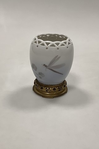 Royal Copenhagen Art Nouveua Vase med Motiv af Sølvsmed samt Bronze Stand No 974 
/ 225