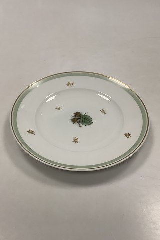 Bing and Grondahl Hazelnut Plate No 27