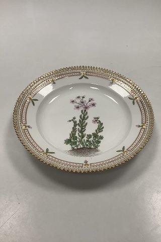 Royal Copenhagen Flora Danica Salat Tallerken No 20/3573