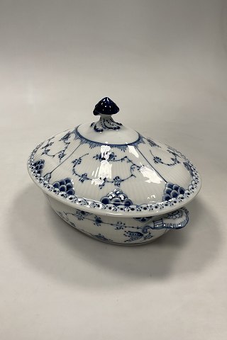Royal Copenhagen Musselmalet Helblonde Oval Lågfad No 1129 og 622 låg