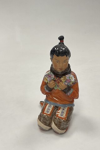 Royal Copenhagen Overglasur Figur Grønlandsk Pige No 12415