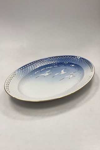 Bing og Grøndahl Måge med Guld Ovalt fad med gennembrudt kant No. 15/315.5