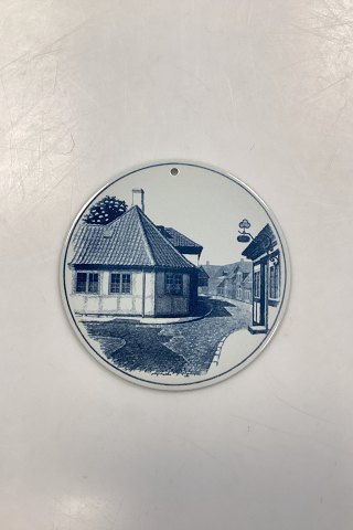 Royal Copenhagen Platte med H. C. Andersens Hus No. 8/1665