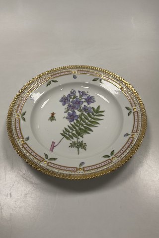 Royal Copenhagen Flora Danica Spisetallerken No. 3549