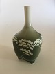 Royal Copenhagen Art Nouveau Vessel Vase No. 439/135 med Skærmblomst dekoration