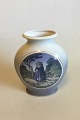 Royal Copenhagen Art Nouveau vase med Svinedrengen No 4481 PMN