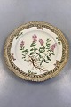 Royal Copenhagen Flora Danica Frokosttallerken No 20/3554 med gennembrudt kant