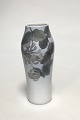 Royal Copenhagen Art Nouveau Kaprifolie Blomster Vase nr. 330/232.