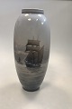 Royal Copenhagen Art Nouveau Vase med skib No 2106/763