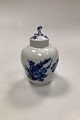 Royal Copenhagen Blå Blomst Svejfet Vase med Låg No 1684