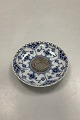 Royal Copenhagen  Musselmalet Helblonde Askebæger / Platte med Sølvmønt No 
1/1009