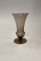 Holmegaard Vase, trompetform på fod