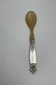 Georg Jensen Sølv Dronning Servingsske med Horn No. 108A