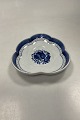 Royal Copenhagen Blå Tranquebar Bladformet Skål N.o 924/357