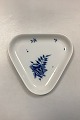 Royal Copenhagen Bleu Royal Trekantet Fad No. 14033
