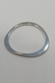 Moderne Trekantsformet Armring i Sterling Sølv