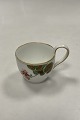 Royal Copenhagen Art Nouveau Stel No. 225 Pelargonie Høj Hanks kop uden 
underskål No. 9113